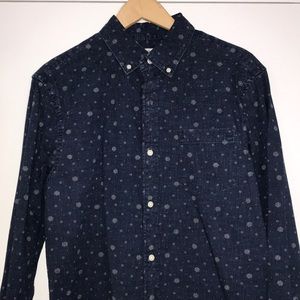 NWT St. John’s Bay Navy Button Up